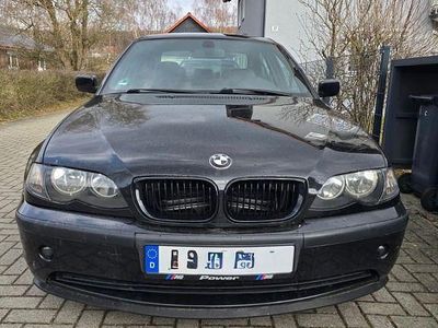 Usata BMW 318 143 CV (105 kW) 2004 Nero Berlina