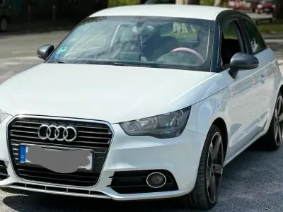 Gebraucht Audi A1 90 PS (66 kW) 2012 Weiß Kleinwagen