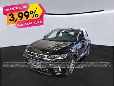Second-hand VW T-Roc R-line 110 CP (80 kW) 2024 Negru SUV