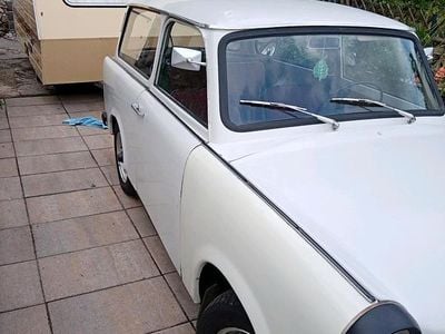Weiß Gebraucht 1970 Trabant 601 Kombi | 3.999 €