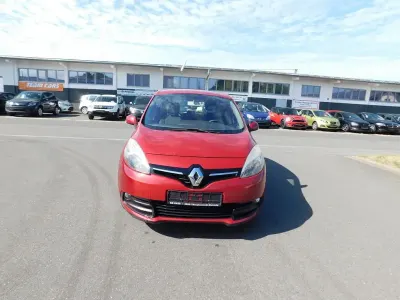 Gebraucht Renault Scénic III 110 PS (80 kW) 2012 Rot Van / Kleinbus