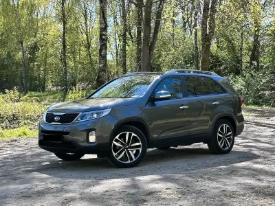 Gebraucht Kia Sorento Platinum 197 PS (144 kW) 2015 Grau SUV
