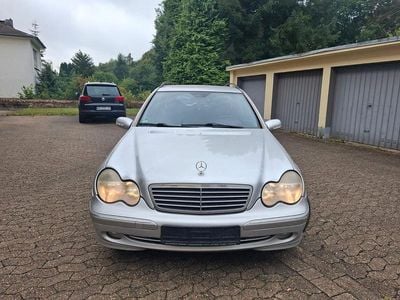 Mercedes C200