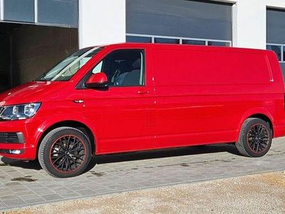 Gebraucht VW Transporter 204 PS (150 kW) 2019 Rot Van