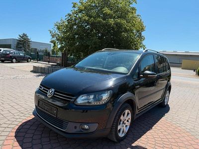 VW Touran Cross