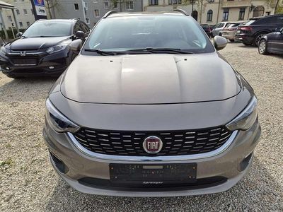 Second-hand Fiat Tipo Lounge 120 CP (88 kW) 2020 Colore esterno Break