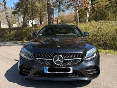 Gebraucht Mercedes 300 AMG 258 PS (189 kW) 2020 Schwarz Coupé