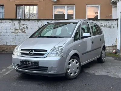 Gebraucht Opel Meriva 101 PS (74 kW) 2004 Silber Van / Kleinbus