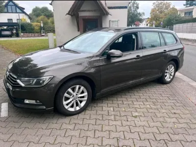 Gebraucht VW Passat 150 PS (110 kW) 2015 Braun Kombi