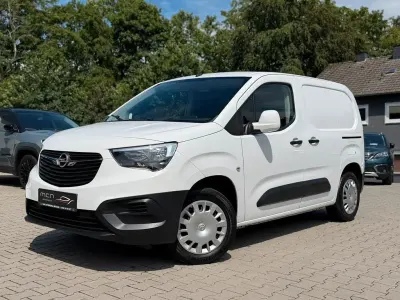 Gebraucht Opel Combo Edition 76 PS (55 kW) 2021 Weiß Van / Kleinbus