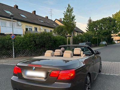 Braun Gebraucht 2011 BMW 335 Cabriolet M Sport Cabrio | 22.500 € (Etwas zu teuer)