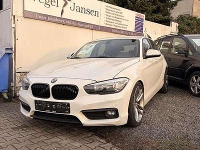 Usata BMW 116 Advantage 109 CV (80 kW) 2015 Bianco Utilitaria
