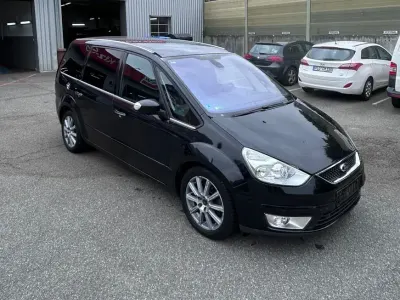 Gebraucht Ford Galaxy 175 PS (128 kW) 2009 Schwarz Van / Kleinbus
