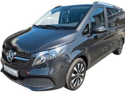 Mercedes V220