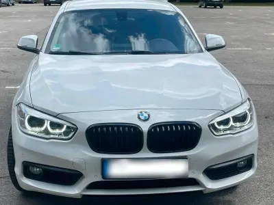 Gebraucht BMW 116 Sport Line 109 PS (80 kW) 2016 Weiß Kleinwagen