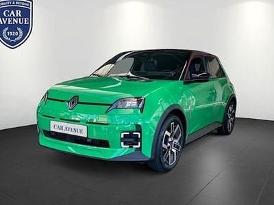 Grün Gebraucht 2024 Renault R5 Komfort Kleinwagen | 31.390 € (Fairer Preis)