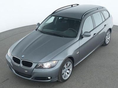 Gebraucht BMW 318 Comfort Edition 143 PS (105 kW) 2010 Grau Limousine