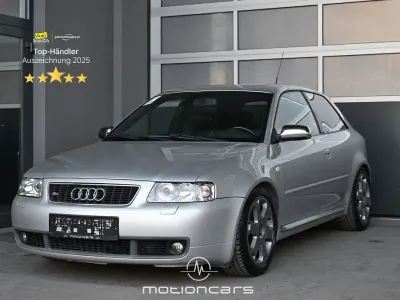 Usata Audi S3 Sport 224 CV (164 kW) 2002 Argento Utilitaria