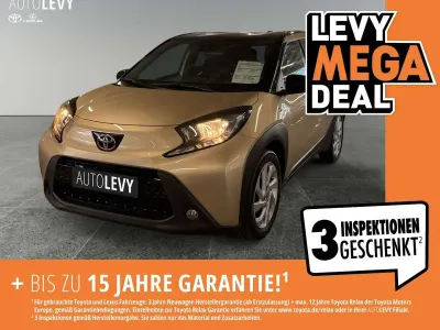 Gebraucht Toyota Aygo X Pulse 72 PS (52 kW) 2022 Schwarz SUV