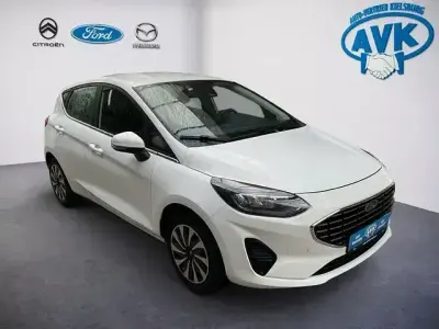 Usata Ford Fiesta Titanium 75 CV (55 kW) 2023 Bianco Utilitaria