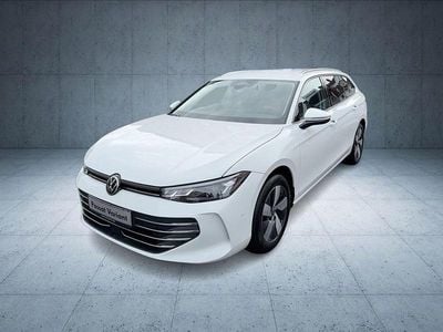 Gebraucht VW Passat Business 150 PS (110 kW) 2025 Weiß Kombi