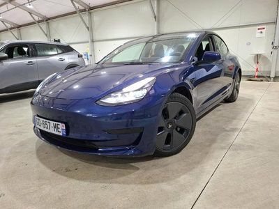 Begagnad Tesla Model 3 Standard Range 225 kW (306 HK) 2021 Blå Sedan