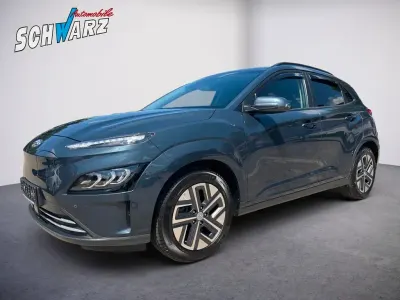 Gebraucht Hyundai Kona Trend 150 kW (204 PS) 2022 Blau SUV