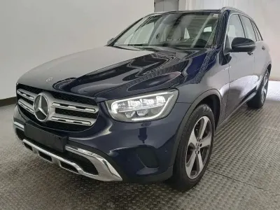 Używany Mercedes GLC220 Exclusive 194 KM (142 kW) 2022 Niebieski SUV