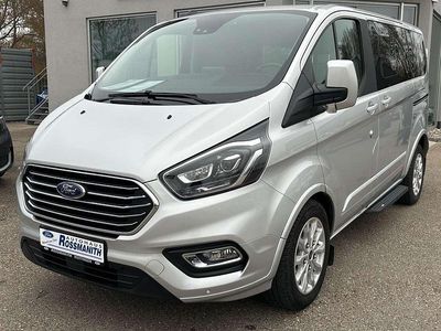 Second-hand Ford Tourneo Titanium X 185 CP (136 kW) 2022 Argintiu Monovolum