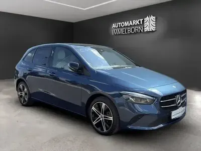 Gebraucht Mercedes B250e 218 PS (160 kW) 2022 Blau Kleinwagen
