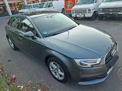 Gebraucht Audi A3 116 PS (85 kW) 2017 Grau Limousine