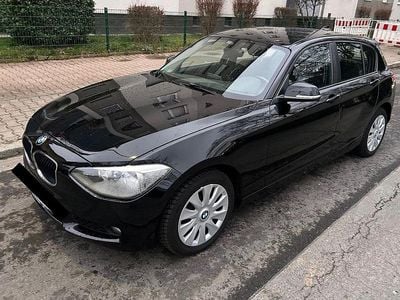 Gebraucht BMW 118 143 PS (105 kW) 2014 Schwarz Kleinwagen