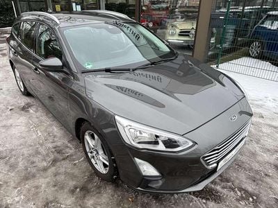 Grau Gebraucht 2018 Ford Focus Cool & Connect Kombi | 10.900 € (Guter Preis)