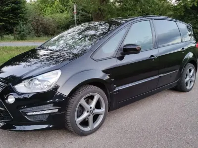 Gebraucht Ford S-MAX Titanium S 200 PS (147 kW) 2011 Schwarz Van / Kleinbus