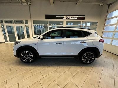 Gebraucht Hyundai Tucson Premium 136 PS (100 kW) 2020 Weiß SUV