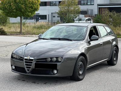 Alfa Romeo 159