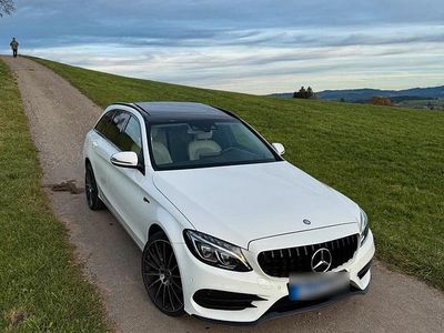 Gebraucht Mercedes C400 333 PS (244 kW) 2016 Weiß Kombi