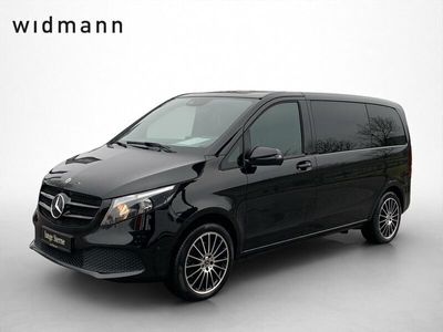 Mercedes V220