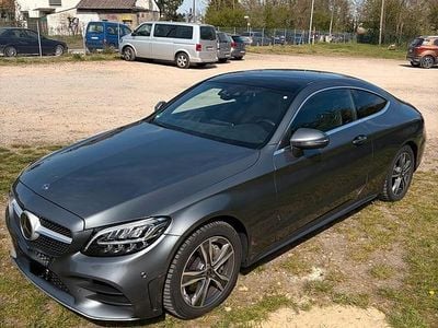 Gebraucht Mercedes C220 AMG line 194 PS (142 kW) 2019 Grau Coupé