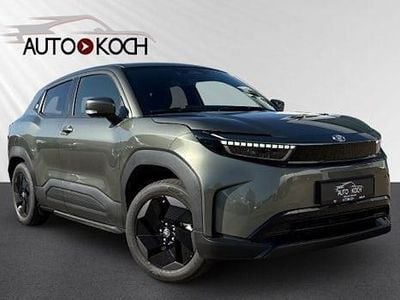 Neu Toyota Urban Cruiser 127 kW (174 PS) 2026 Grün SUV