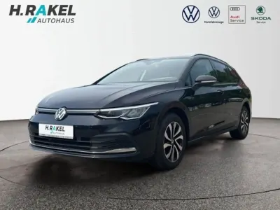 Gebraucht VW Golf VIII Active 150 PS (110 kW) 2023 Schwarz Kombi