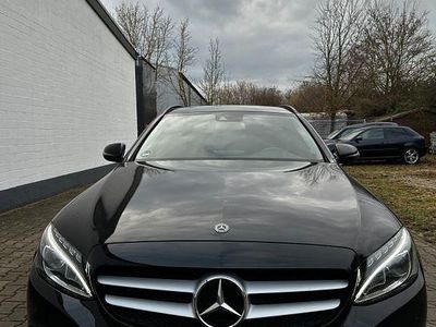 Usata Mercedes C200 136 CV (100 kW) 2019 Nero Station wagon