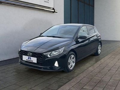 Gebraucht Hyundai i20 Trend 101 PS (74 kW) 2021 Phantom black Kleinwagen