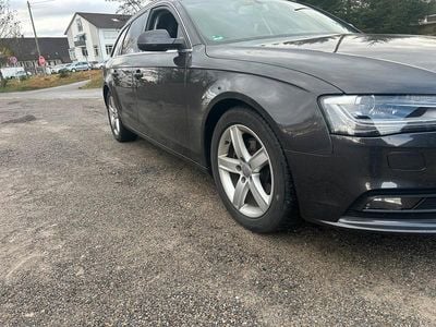 Gebraucht Audi A4 143 PS (105 kW) 2013 Grau Kombi