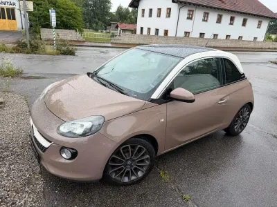 Gebraucht Opel Adam Glam 101 PS (74 kW) 2013 Braun Kleinwagen