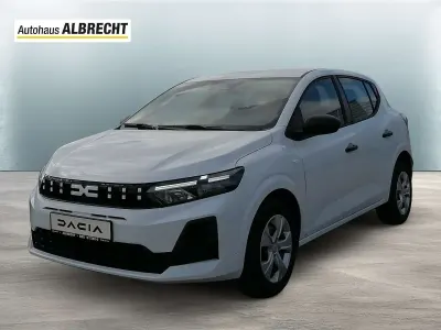 Gebraucht Dacia Sandero Essentiel 67 PS (49 kW) 2026 Arktisweiß Limousine