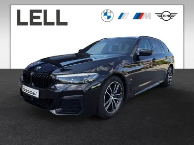 Gebraucht BMW 520 M Sport 190 PS (139 kW) 2023 Schwarz Kombi