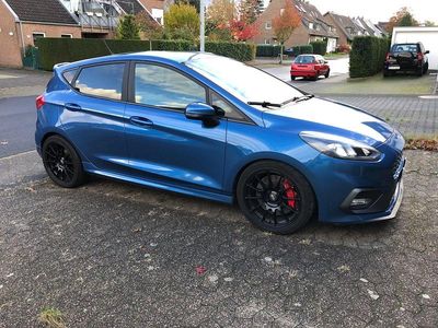 Blau Gebraucht 2018 Ford Fiesta ST Kleinwagen | 14.999 € (Fairer Preis)