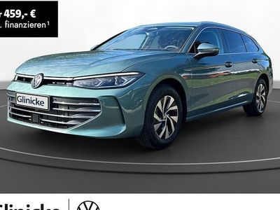 Neu VW Passat IQ Drive 150 PS (110 kW) 2025 Grün Kombi