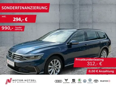 Gebraucht VW Passat GTE 218 PS (160 kW) 2023 Aquamarinblau metallic Kombi